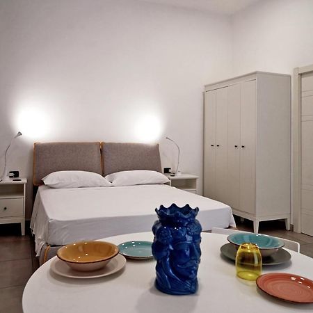 La Petite Suite San Giuliano Катания Экстерьер фото